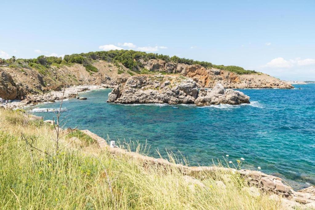 Apartamento Cala Montgo L' Escala Bagian luar foto