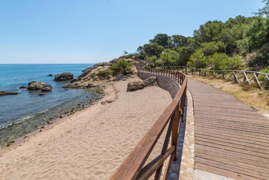 Apartamento Cala Montgo L' Escala Bagian luar foto